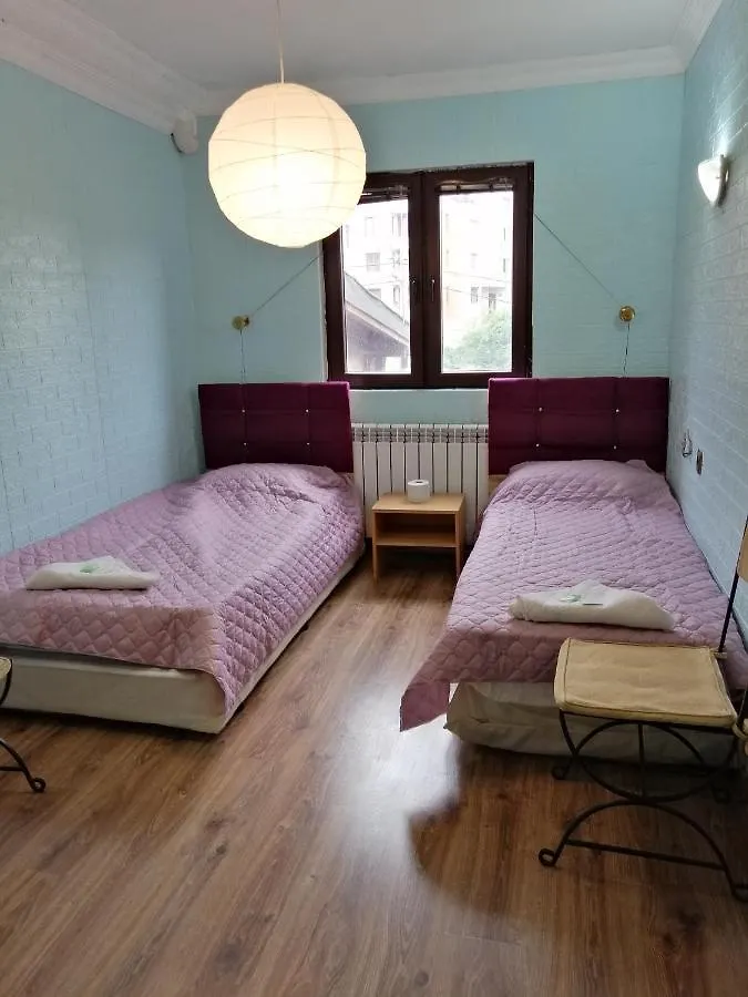 Teheran Sofia Hostel 0*,